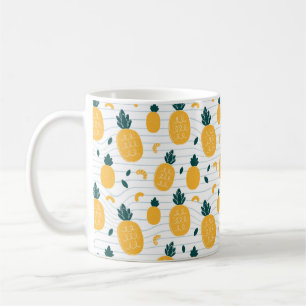 Pineapples seamless pattern coffee mug