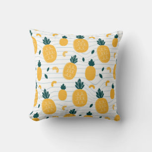 Pineapples seamless pattern cushion