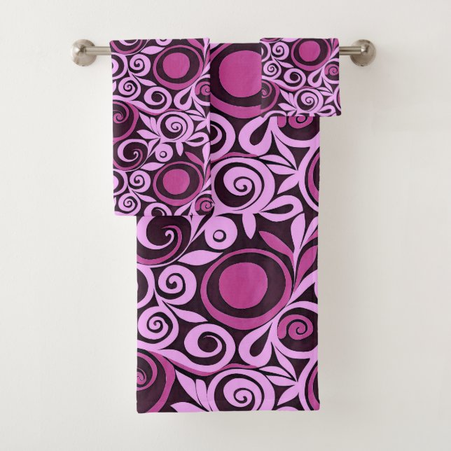 Pink Abstract Flowers Bath Towel Set (Insitu)