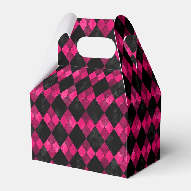 Pink and Black Argyle Party Favour Box (Front Side)