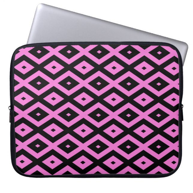 Pink and black diamond pattern laptop sleeve (Front)