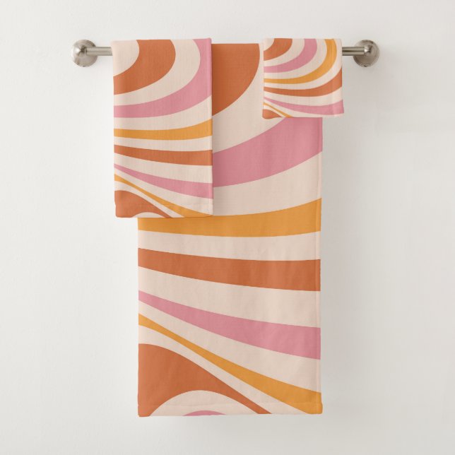 Pink and orange abstract swirl design bath towel set (Insitu)