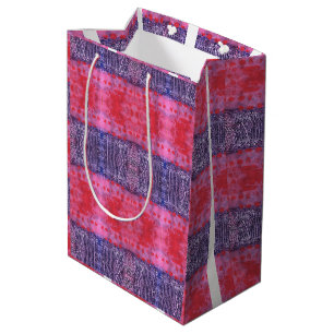Pink and violet medium gift bag