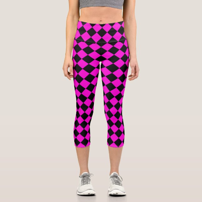 Pink Black Chequered Diamond Pattern  Capri Leggings (Front)