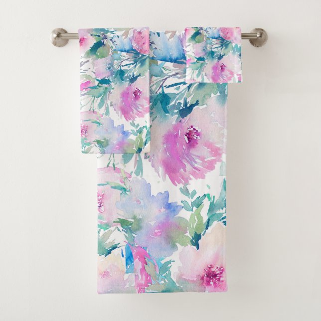 Pink & blue flowers collage pattern bath towel set (Insitu)