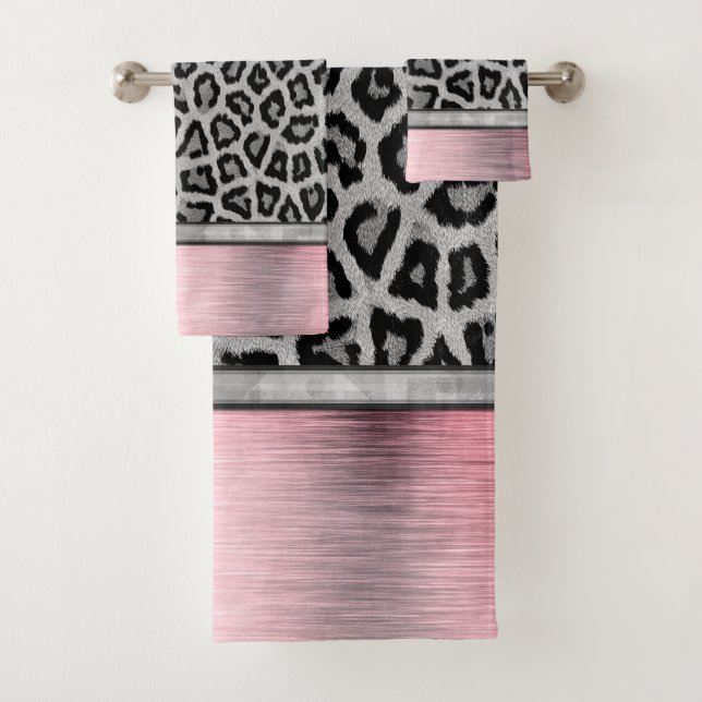Pink Blush Silver Leopard Print Bath Towel Set (Insitu)