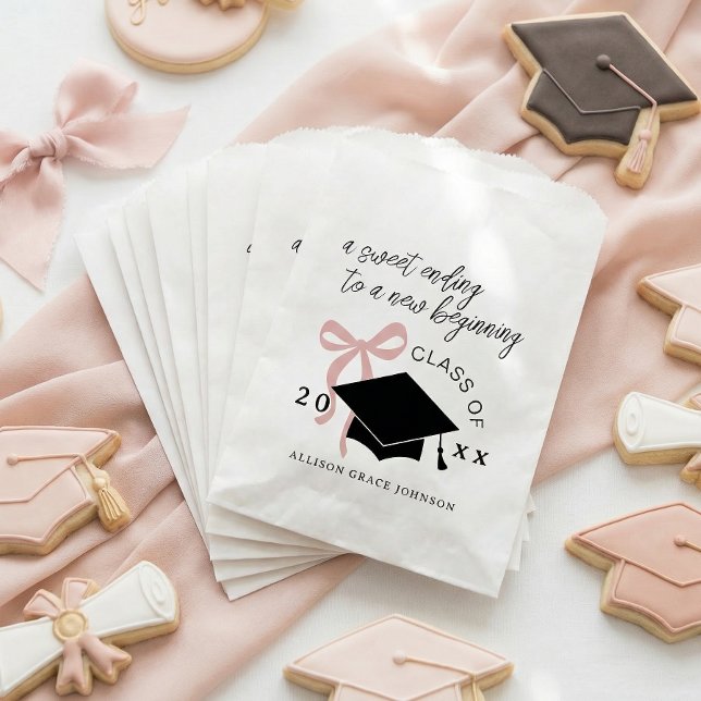Pink Bow Graduation Party Favour Bag (Creator Uploaded)
