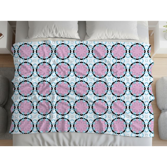 Pink circular geometric patterned  fleece blanket (Creator Uploaded)