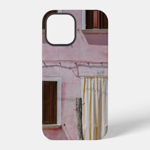 PINK CONCRETE HOUSE WITH THREE WINDOWS AND ONE DOO iPhone 12 CASE