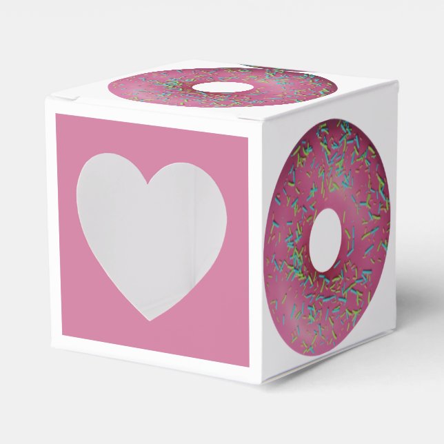 Pink donut with sprinkles favour box (Front Side)