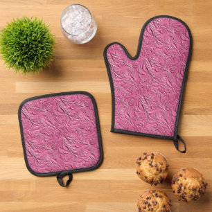 Pink Faux Leather Oven Mitt & Pot Holder Set