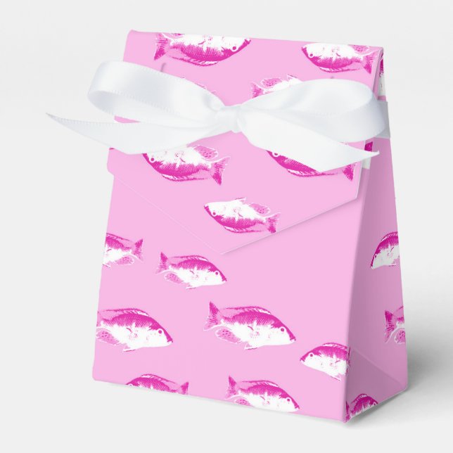 Pink fish favour box (Front Side)