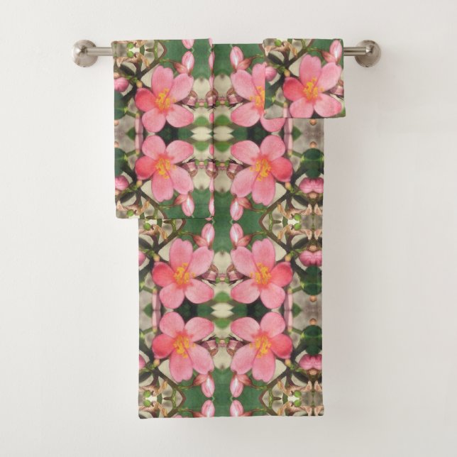 Pink Floral Pattern Bath Towel Set (Insitu)