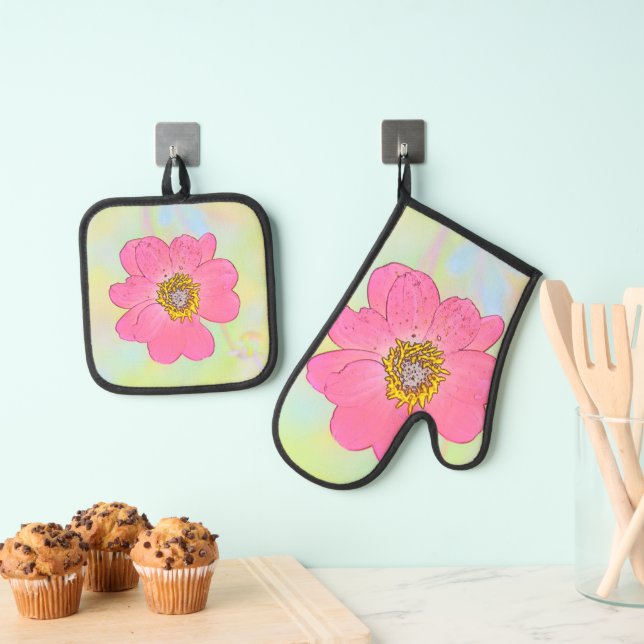 Pink Flower Oven Mitt & Pot Holder Set (Insitu(Hanging))