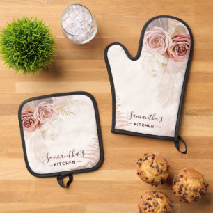 Pink Flower Script Terracotta Personalised Oven Mitt & Pot Holder Set