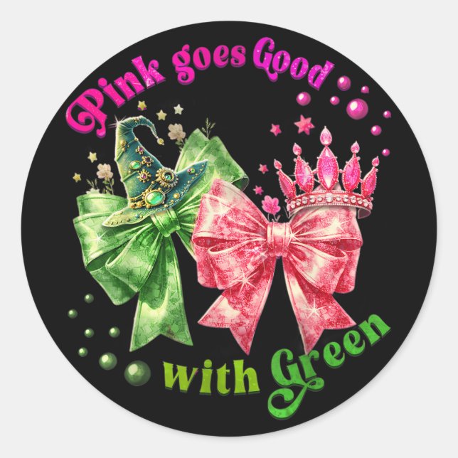 Pink Goes Good With Green Funny Halloween Witch Wo Classic Round Sticker (Front)