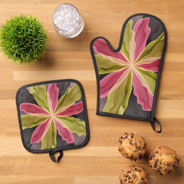 Pink Green Anthracite Fantasy Flower Fractal Art Oven Mitt & Pot Holder Set (Top Down)