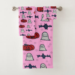 Pink Halloween Ghosts, Bats, and Jack o Lanterns Bath Towel Set