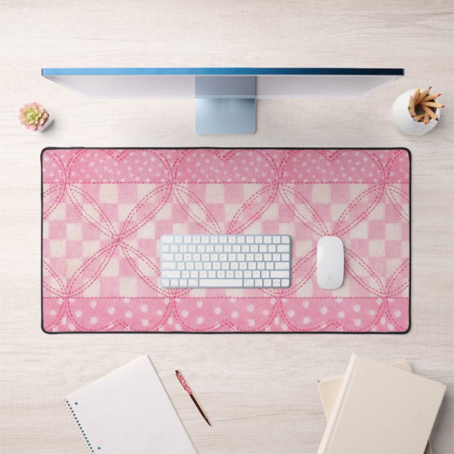 PINK HEART QUILT Desk Mat / Large Scale (Office 1)