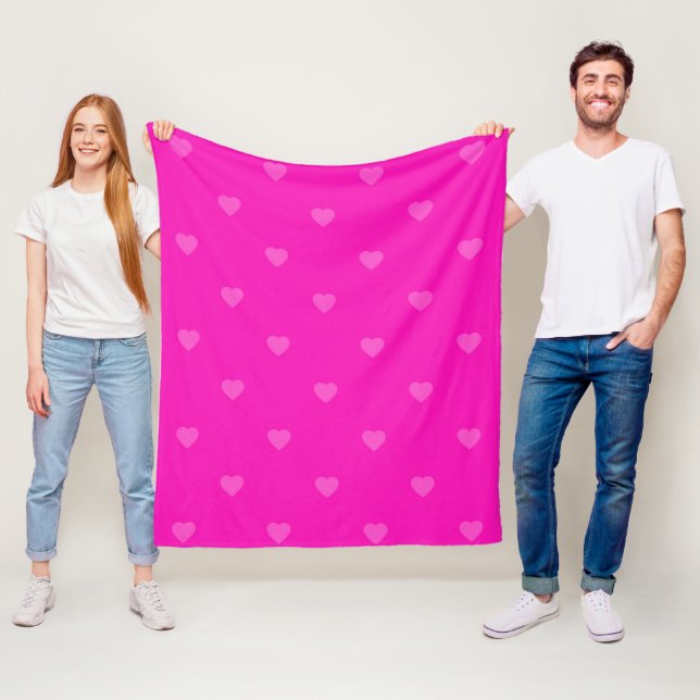Pink hearts pattern fleece blanket (In Situ)