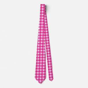 Pink hearts pattern tie