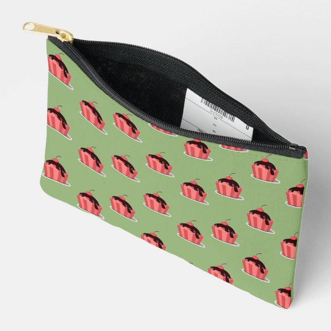 Pink ice cream cups on green accessory pouch (Open)