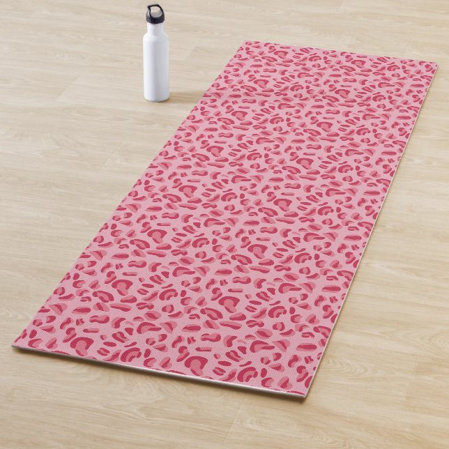 Pink Leopard Pattern Yoga Mat (In Situ)