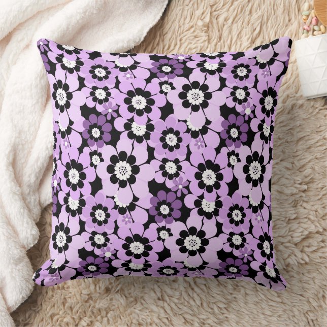 Pink lilac pattern retro Daisies Monochrome Cushion (Blanket)