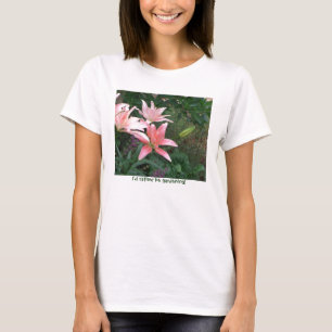 pink lilly, I'd rather be gardening! T-Shirt