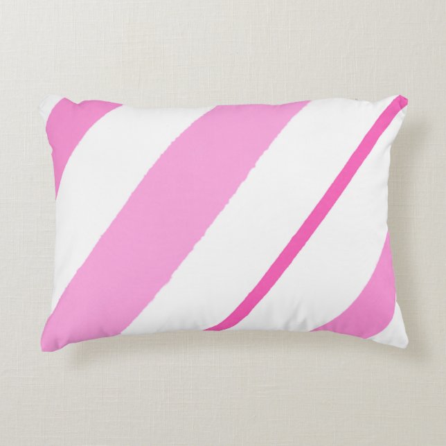 Pink lines decorative cushion (Front)
