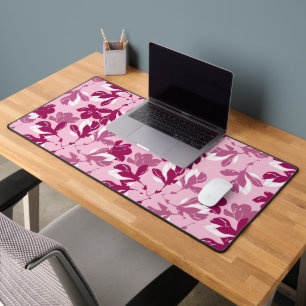 Pink magnolia botanical Print Desk Mat