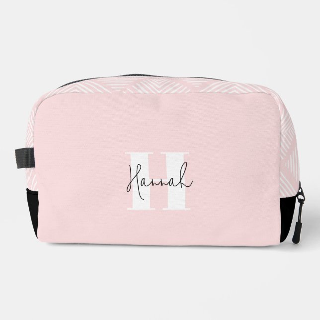 Pink Modern Minimalist Monogrammed Dopp Kit (Front)