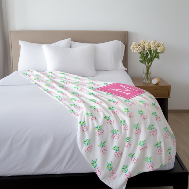 Pink Monogrammed Pineapples Pattern Fleece Blanket (Creator Uploaded)
