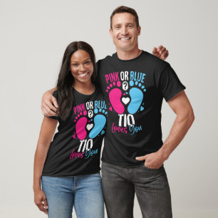 pink or blue great tio loves you T-Shirt