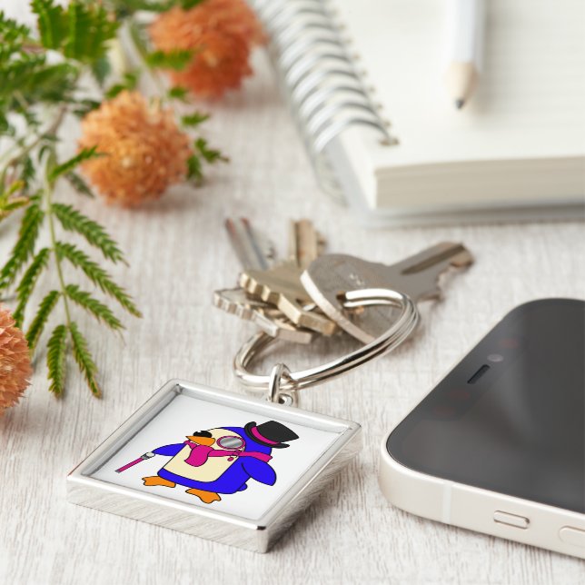 Pink penguin key ring (Side)