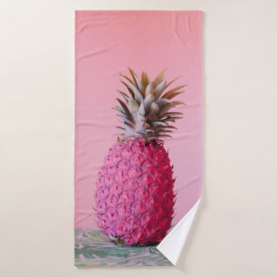 PINK PINEAPPLE BATH TOWEL