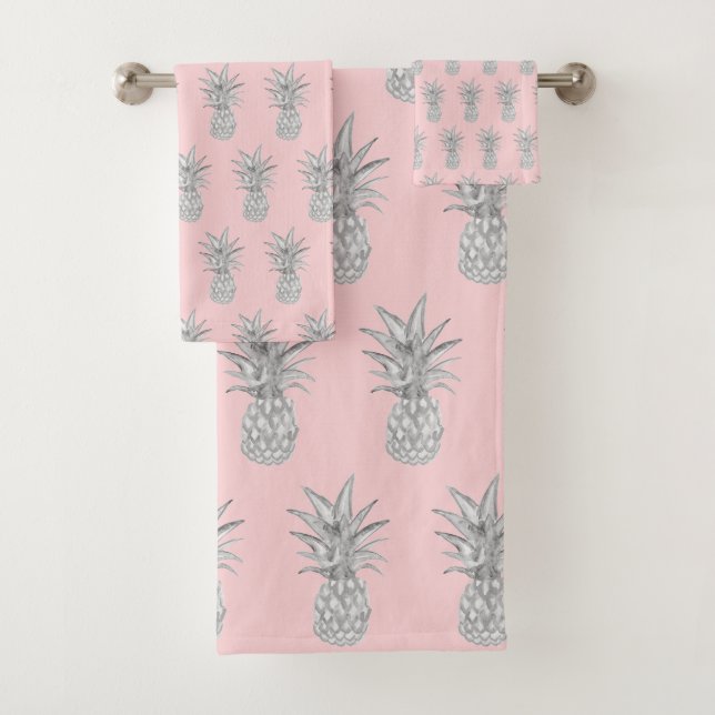 Pink Pineapple Tropical Pattern Bath Towel Set (Insitu)