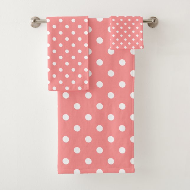 Pink Polka Dot Bath Towel Set (Insitu)