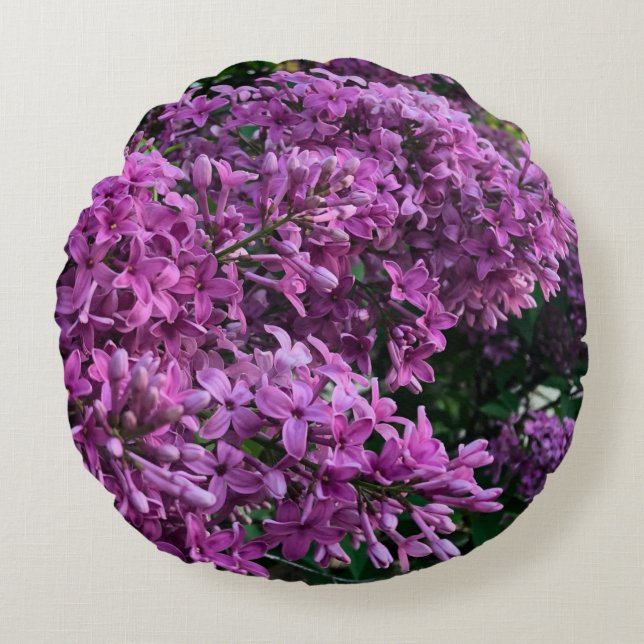 Pink purple lilacs | romantic pink floral photo round cushion (Front)