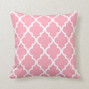 Pink Quatrefoil Pattern Cushion
