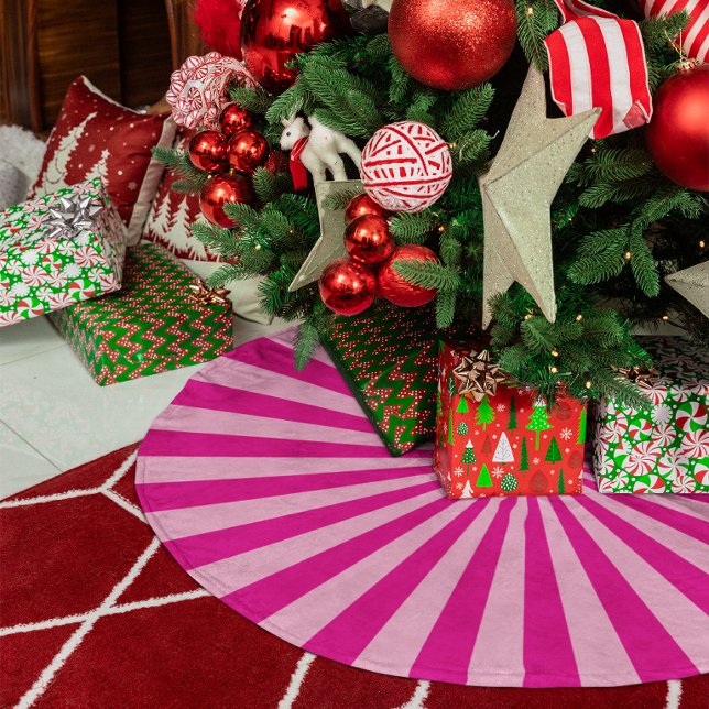 Pink Radial Rays Faux Linen Tree Skirt (Pink Radial Rays Faux Linen Tree Skirt)