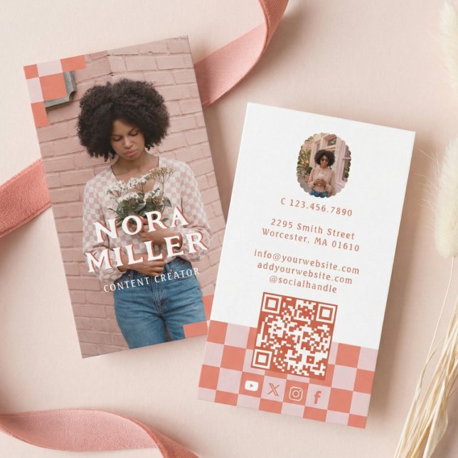 Pink Retro Checkered Pattern Content Creator Photo Business Card (Pink Retro Checkered Pattern Content Creator Photo Business Card)