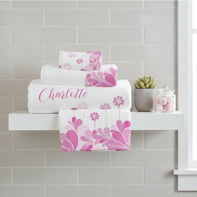 Pink Retro Floral Bloom Bath Towel Set (Creator Uploaded)