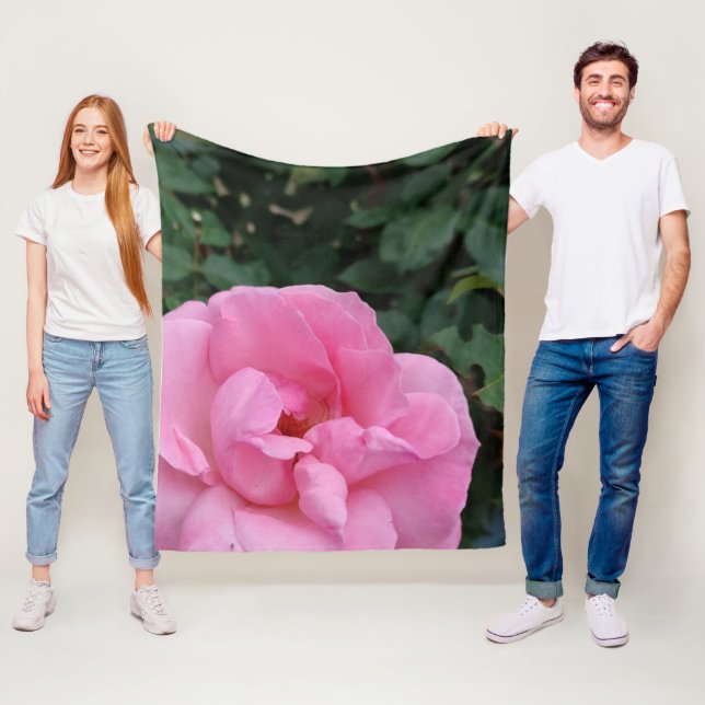Pink rose flower fleece blanket (In Situ)