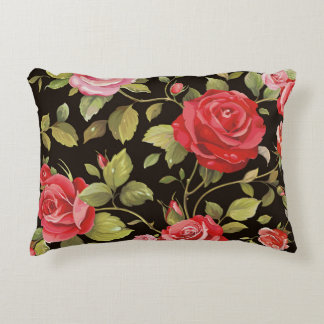 Pink roses: elegant floral pattern. decorative cushion