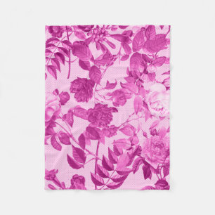 Pink Roses With Leaves Pattern Fleece Blanket