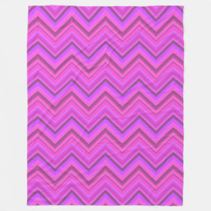 Pink stripes zigzag pattern fleece blanket