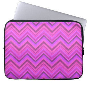 Pink stripes zigzag pattern laptop sleeve