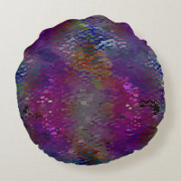 Pink to colourful scaly plaques and moth-eaten fau