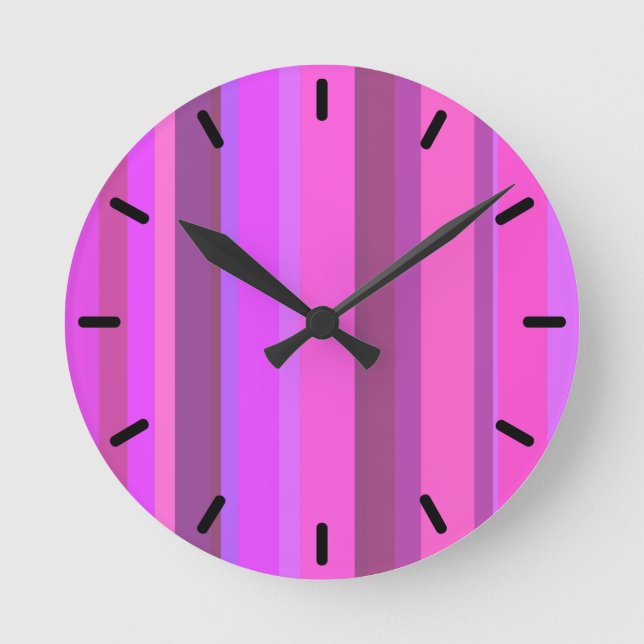 Pink vertical stripes round clock (Front)